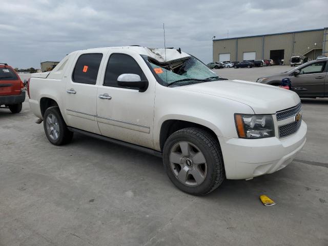 Photo 3 VIN: 3GNTKGE72CG235349 - CHEVROLET AVALANCHE 