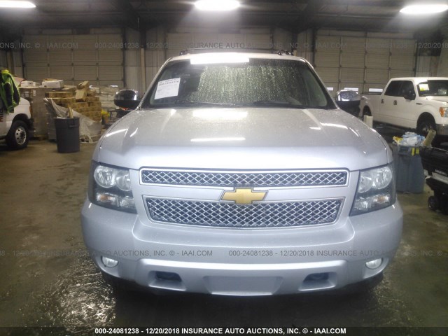 Photo 5 VIN: 3GNTKGE73CG193418 - CHEVROLET AVALANCHE 