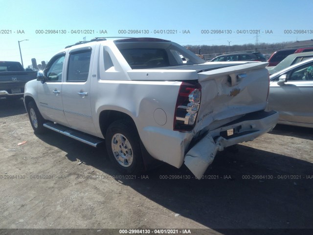 Photo 2 VIN: 3GNTKGE73CG213375 - CHEVROLET AVALANCHE 