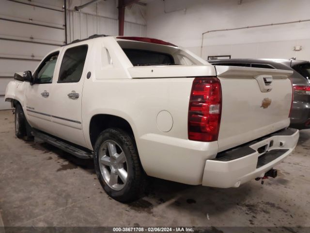 Photo 2 VIN: 3GNTKGE73DG254266 - CHEVROLET AVALANCHE 