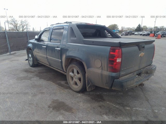 Photo 2 VIN: 3GNTKGE75CG173834 - CHEVROLET AVALANCHE 