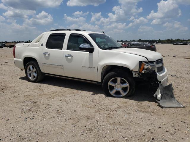 Photo 3 VIN: 3GNTKGE76DG377673 - CHEVROLET AVALANCHE 