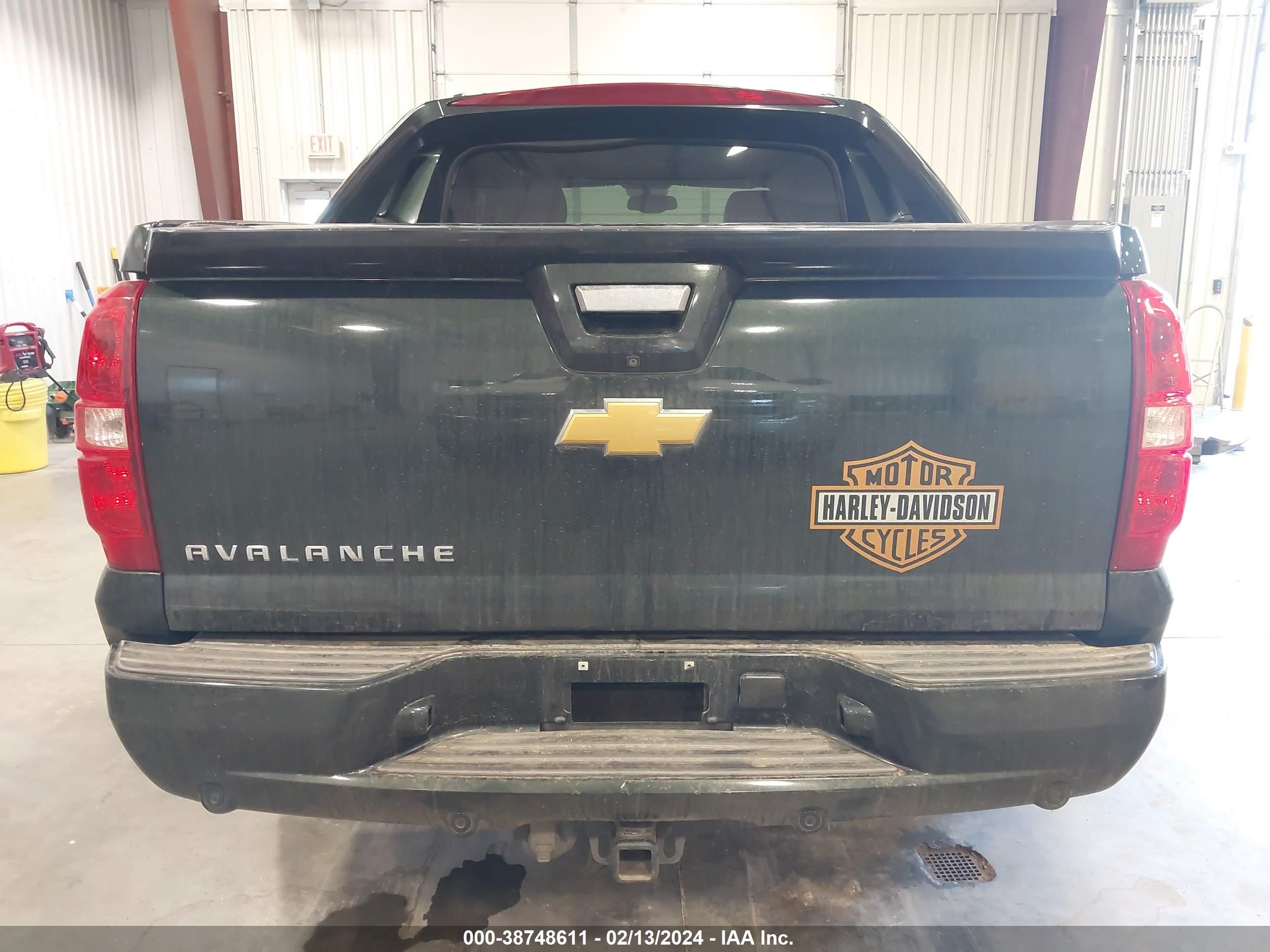 Photo 16 VIN: 3GNTKGE78DG306801 - CHEVROLET AVALANCHE 