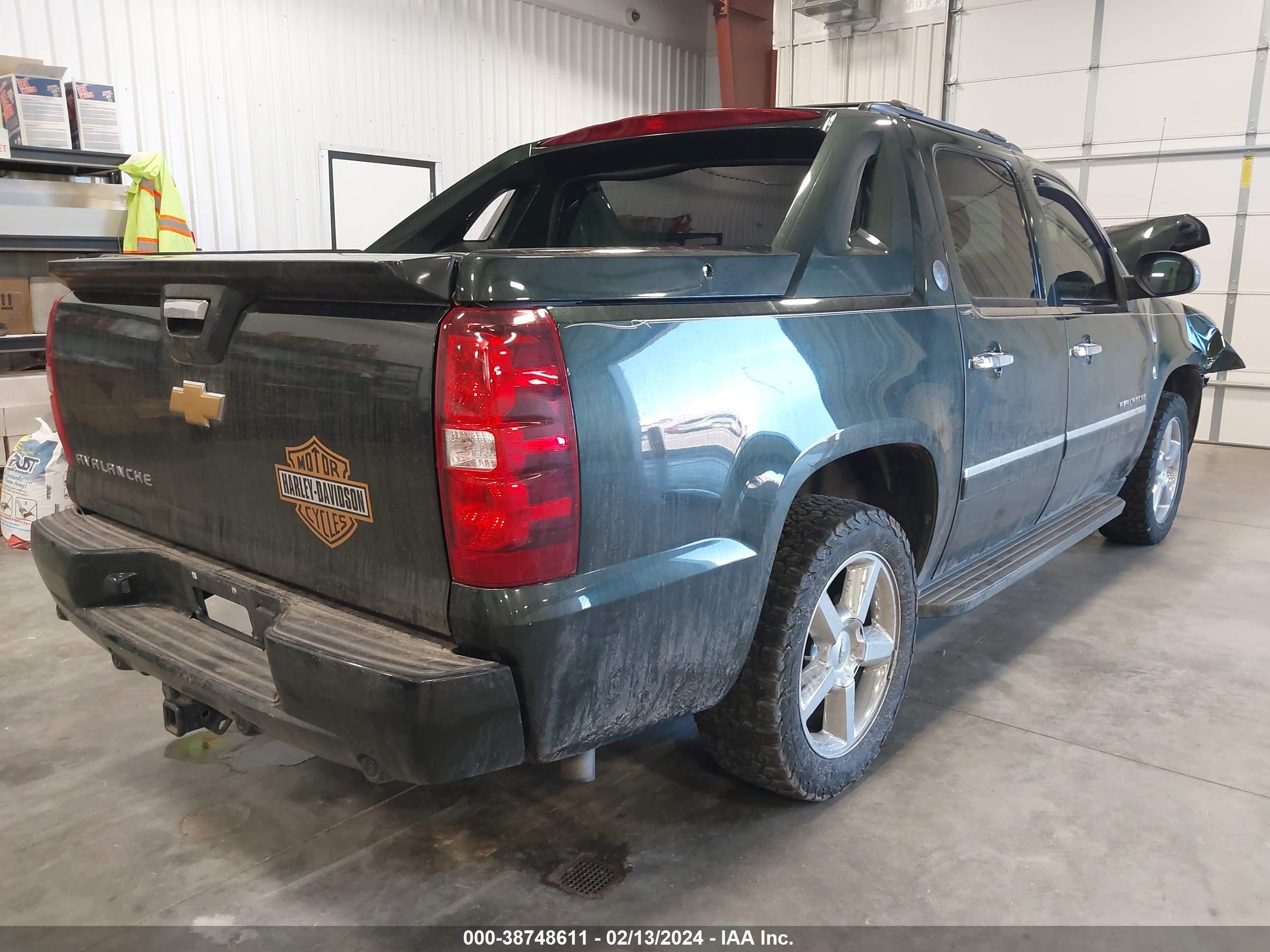 Photo 3 VIN: 3GNTKGE78DG306801 - CHEVROLET AVALANCHE 