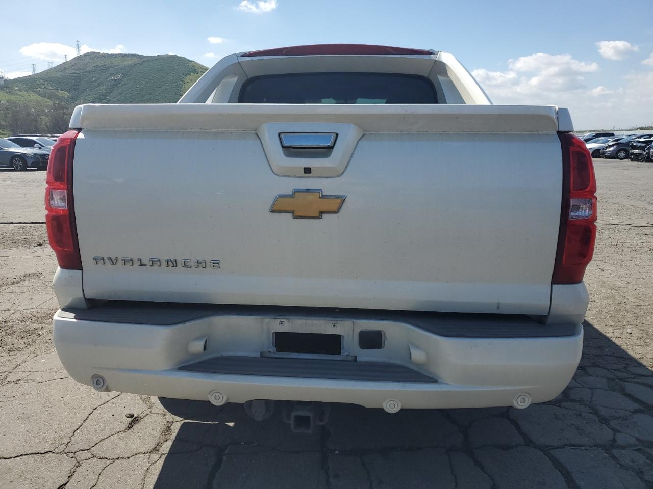 Photo 5 VIN: 3GNTKGE7XDG286695 - CHEVROLET AVALANCHE 