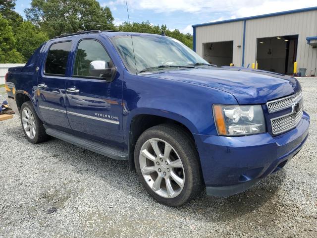 Photo 3 VIN: 3GNTKGE7XDG350699 - CHEVROLET AVALANCHE 