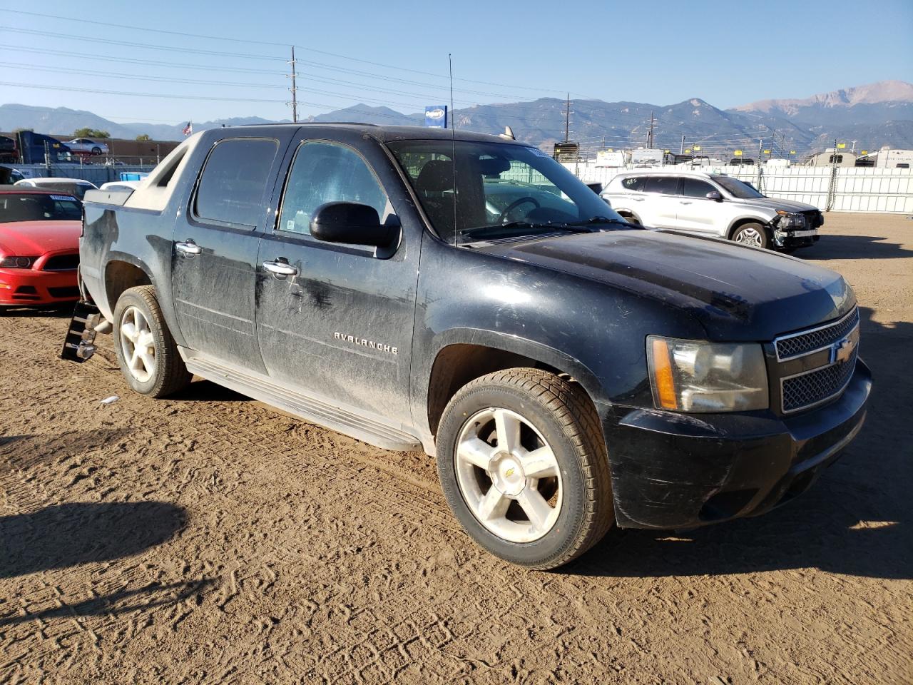 Photo 3 VIN: 3GNVKEE07AG293972 - CHEVROLET AVALANCHE 