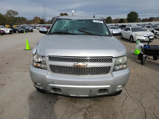 Photo 4 VIN: 3GNVKFE00AG210520 - CHEVROLET AVALANCHE 