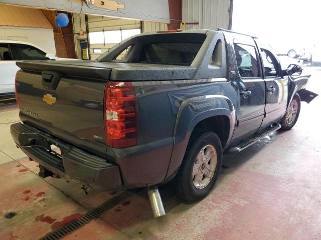 Photo 2 VIN: 3GNVKFE02AG181733 - CHEVROLET AVALANCHE 