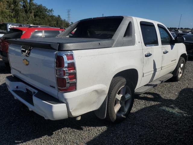 Photo 2 VIN: 3GNVKFE06AG236569 - CHEVROLET AVALANCHE 