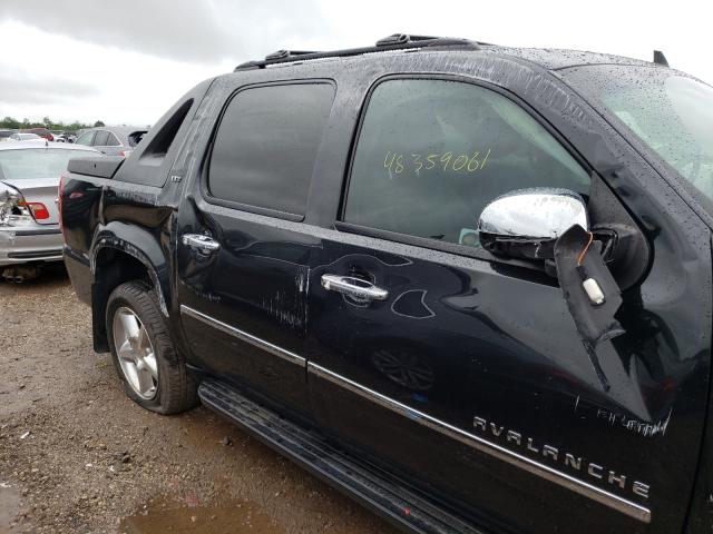 Photo 8 VIN: 3GNVKGE00AG224701 - CHEVROLET AVALANCHE 