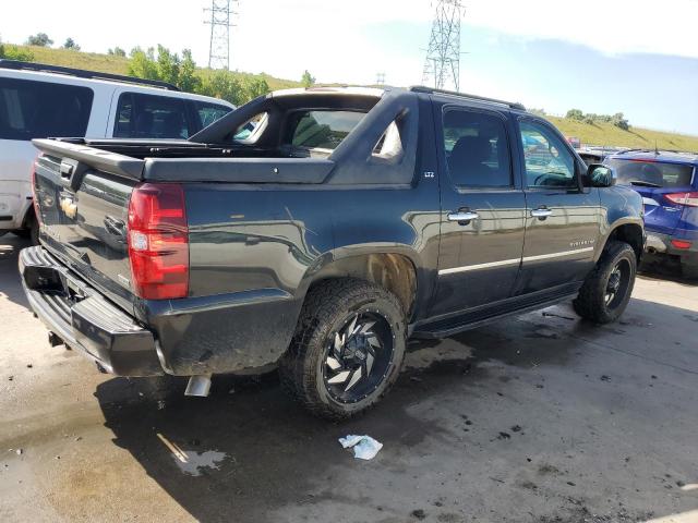 Photo 2 VIN: 3GNVKGE00AG242972 - CHEVROLET AVALANCHE 