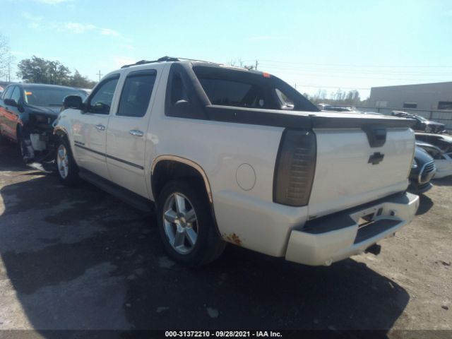 Photo 2 VIN: 3GNVKGE02AG251768 - CHEVROLET AVALANCHE 