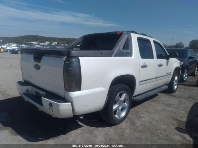 Photo 3 VIN: 3GNVKGE02AG251768 - CHEVROLET AVALANCHE 