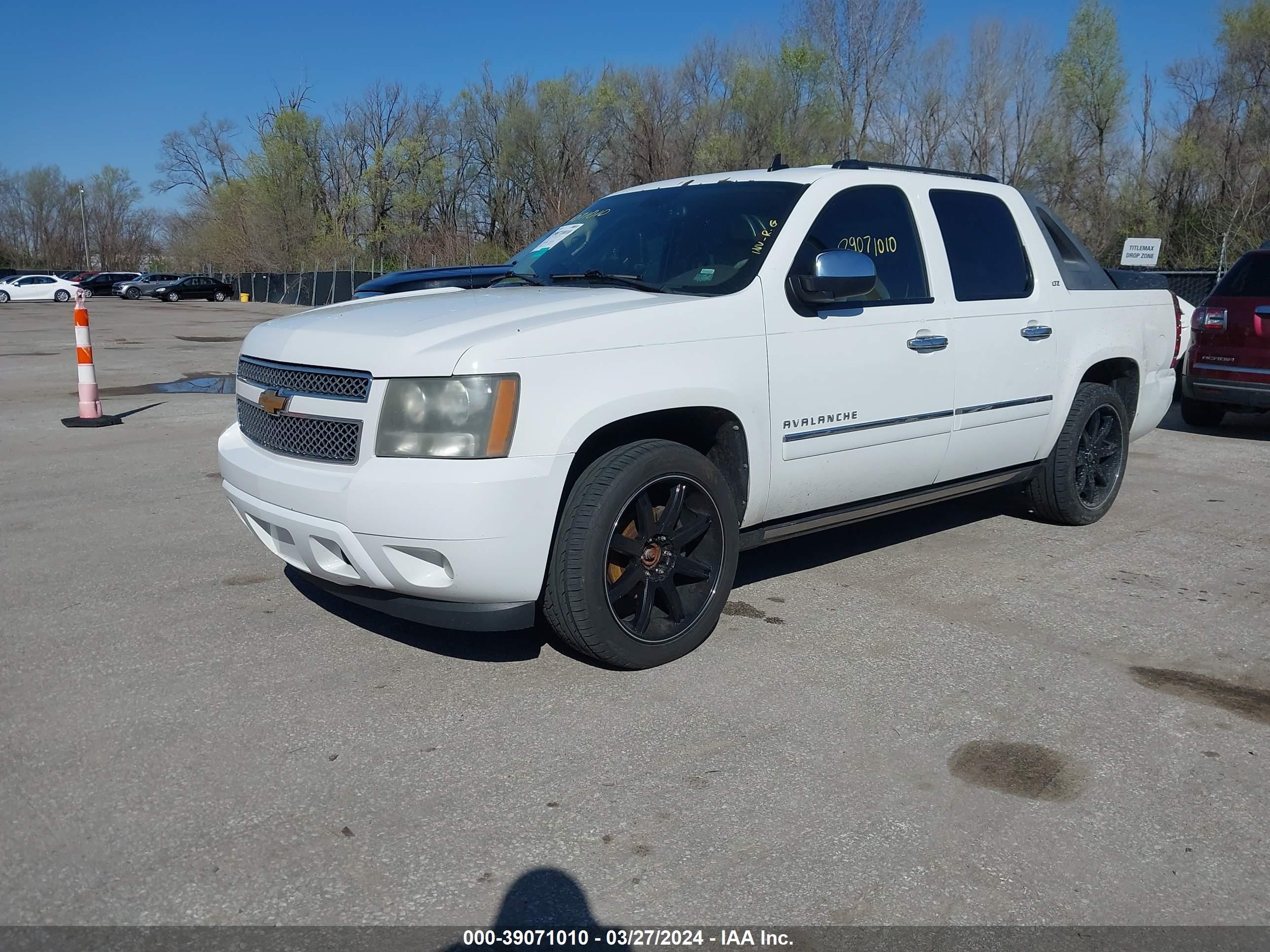 Photo 1 VIN: 3GNVKGE04AG189421 - CHEVROLET AVALANCHE 