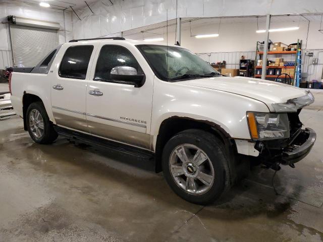 Photo 3 VIN: 3GNVKGE0XAG166886 - CHEVROLET AVALANCHE 