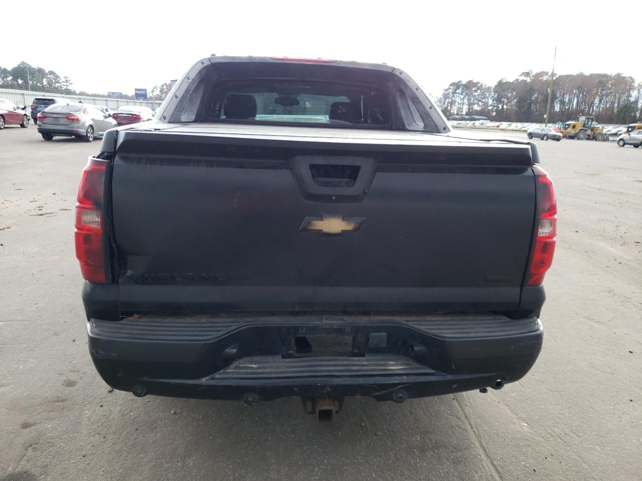 Photo 5 VIN: 3GNVKGE0XAG205945 - CHEVROLET AVALANCHE 