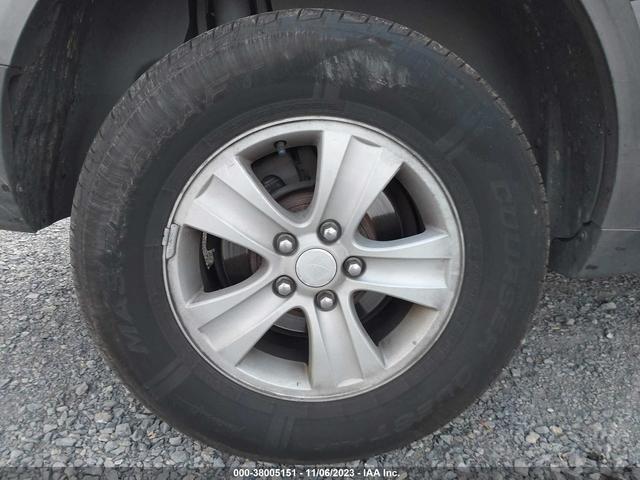 Photo 10 VIN: 3GSCL33P08S505317 - SATURN VUE 