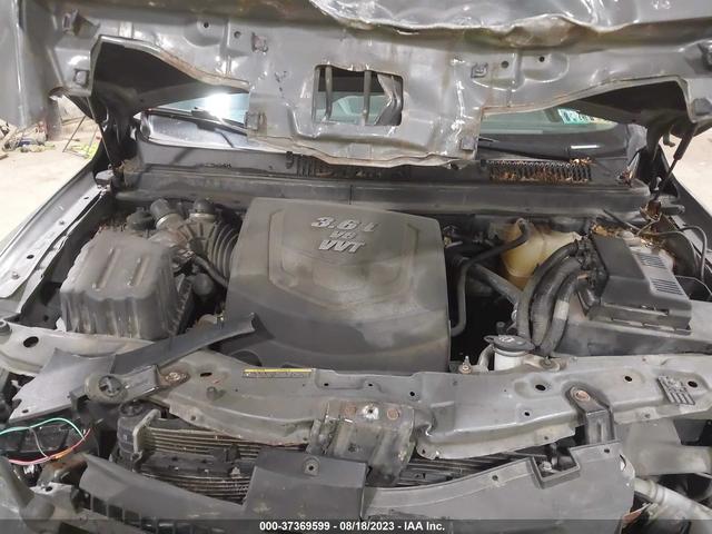 Photo 9 VIN: 3GSCL53789S566329 - SATURN VUE 