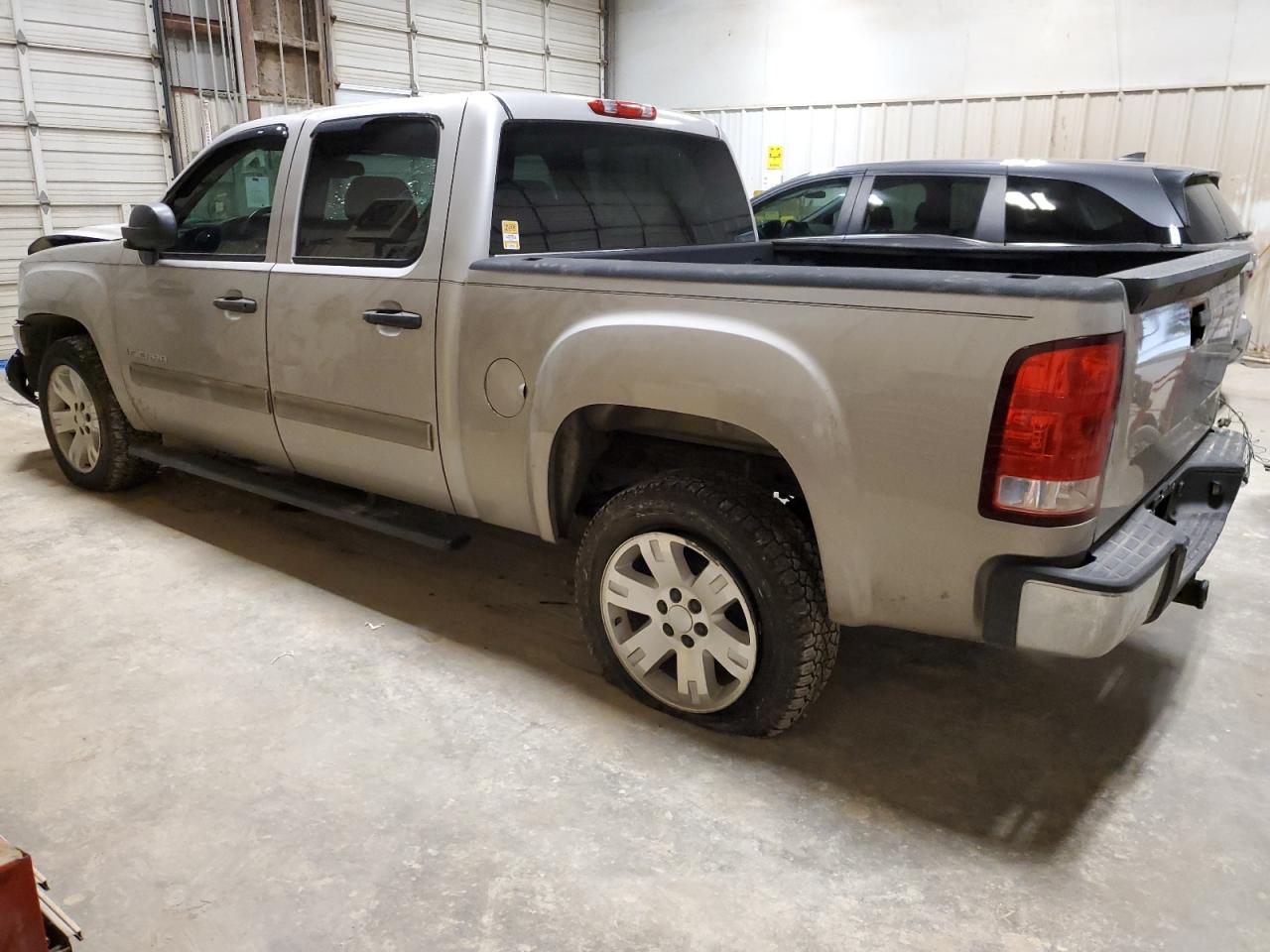 Photo 1 VIN: 3GTEC13007G512328 - GMC SIERRA 