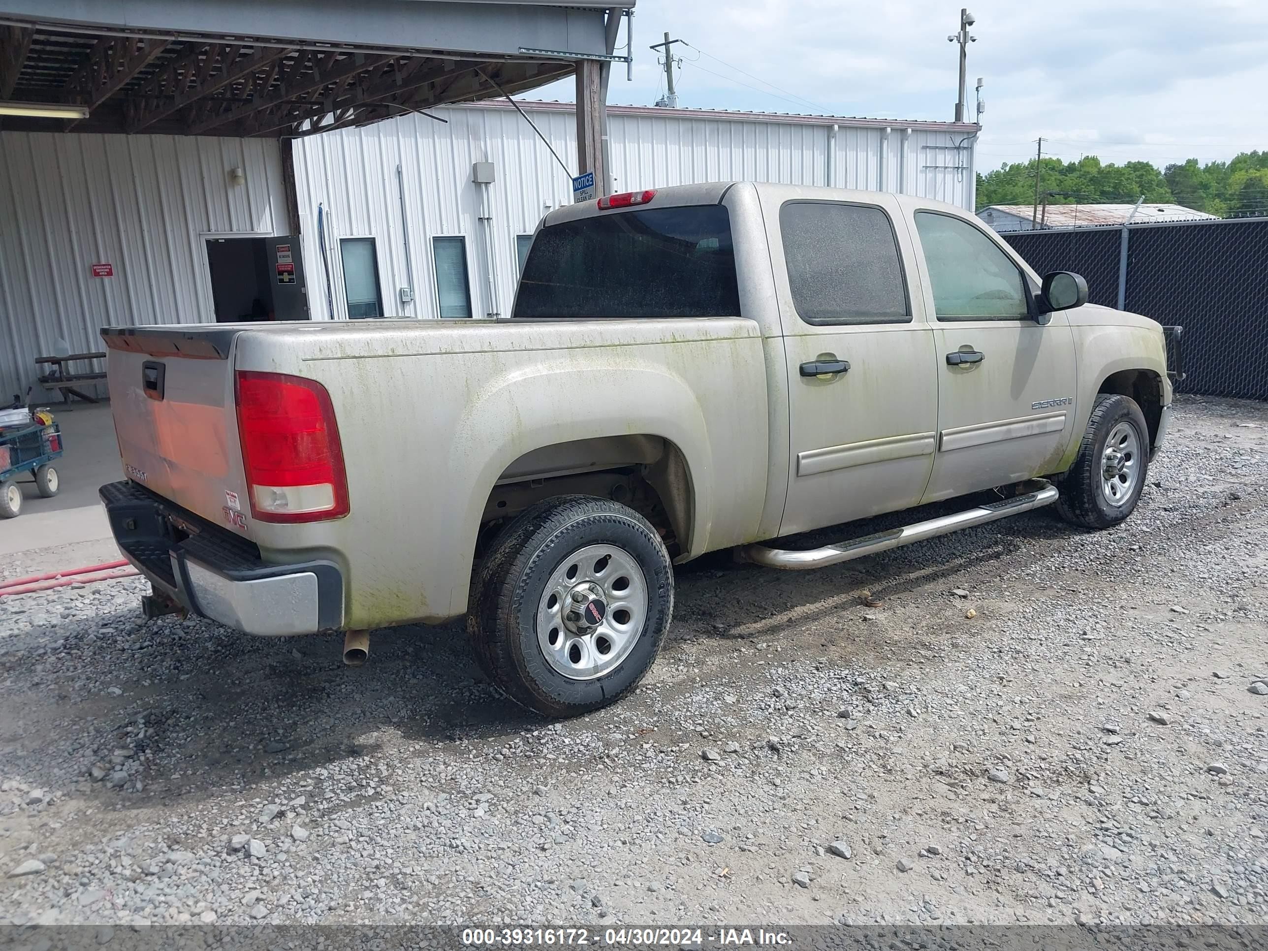 Photo 3 VIN: 3GTEC13C79G205963 - GMC SIERRA 