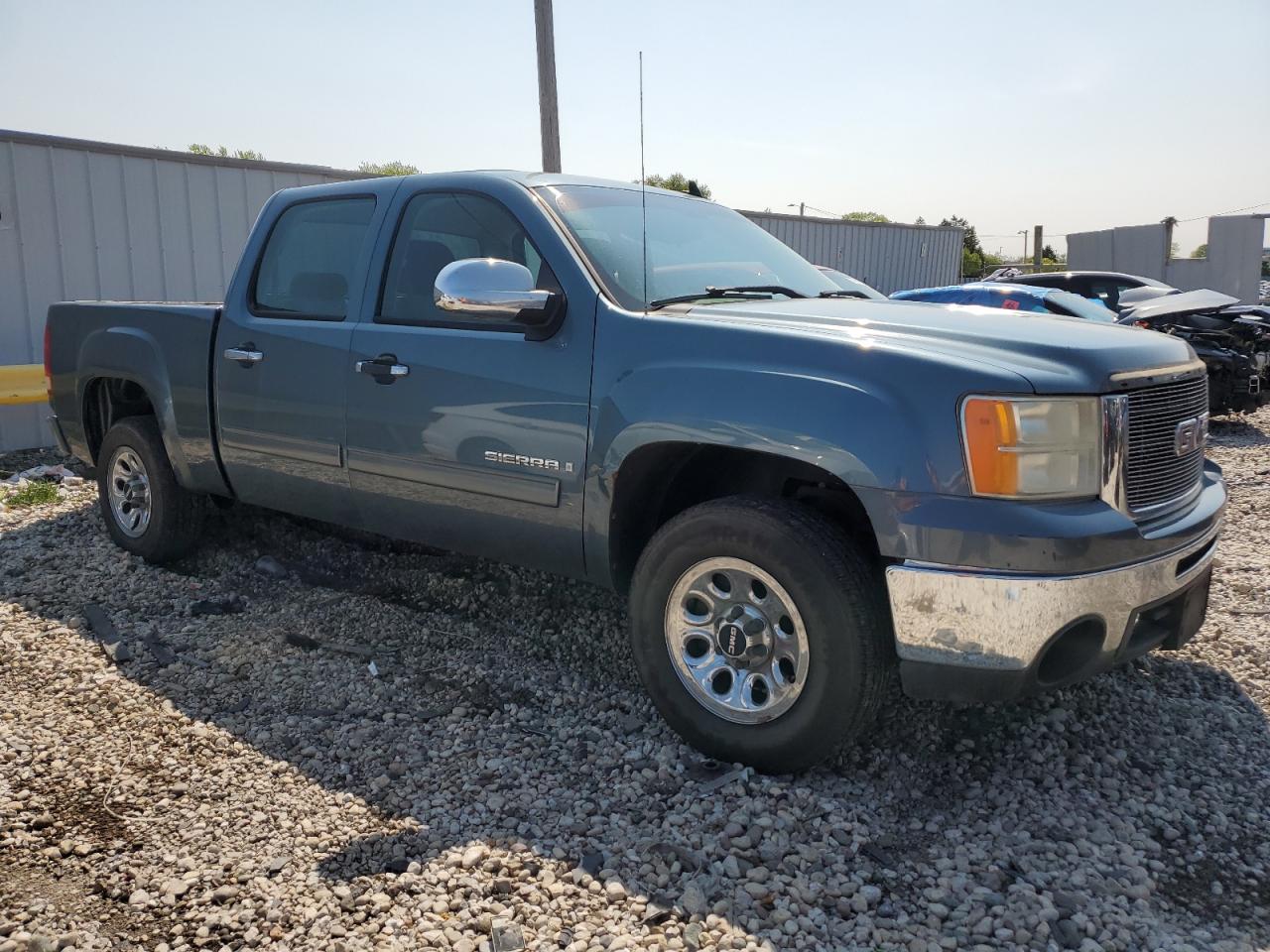 Photo 3 VIN: 3GTEC13CX9G117280 - GMC SIERRA 