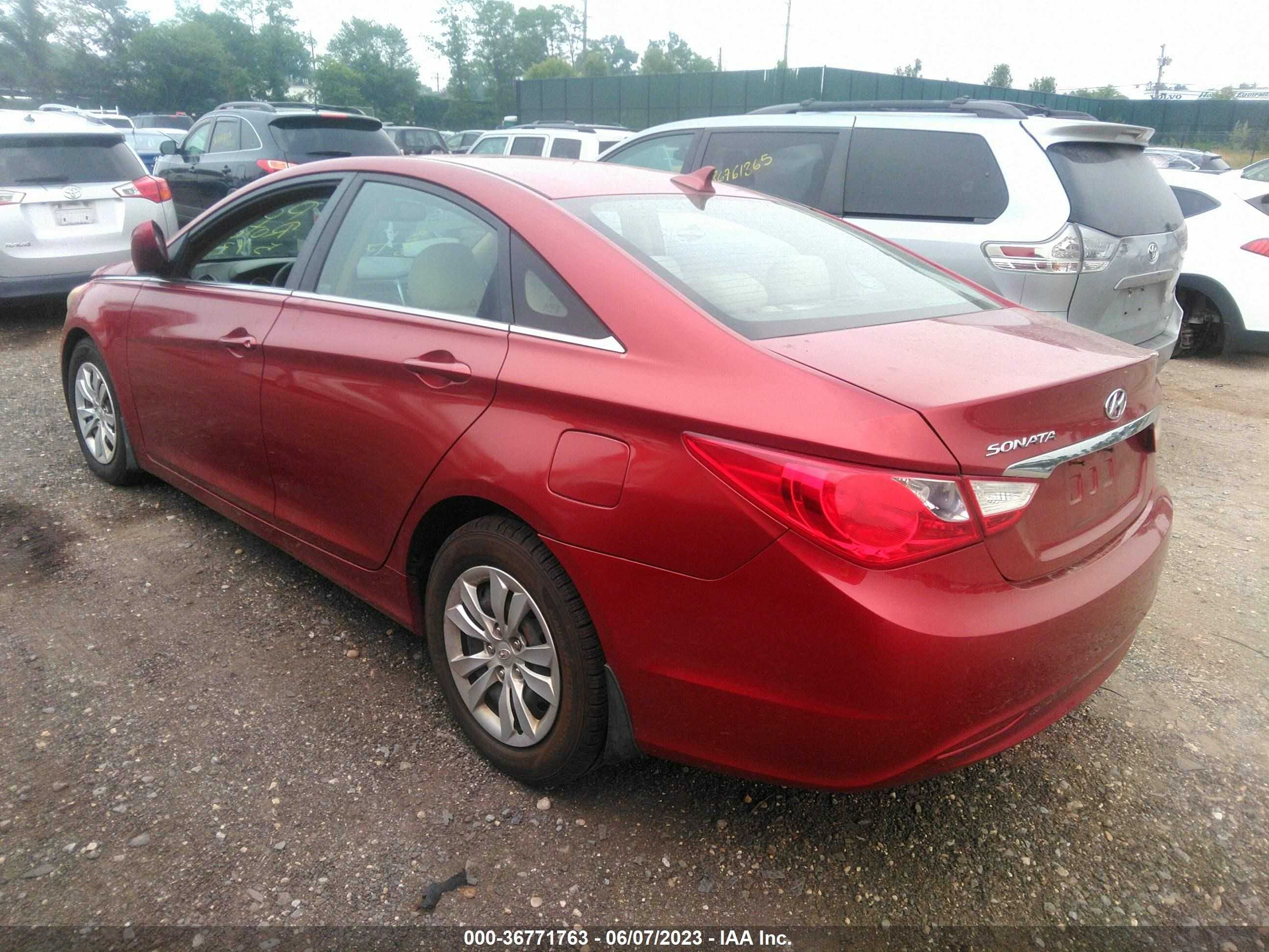 Photo 2 VIN: 3GTEC13CX9G202362 - HYUNDAI SONATA 