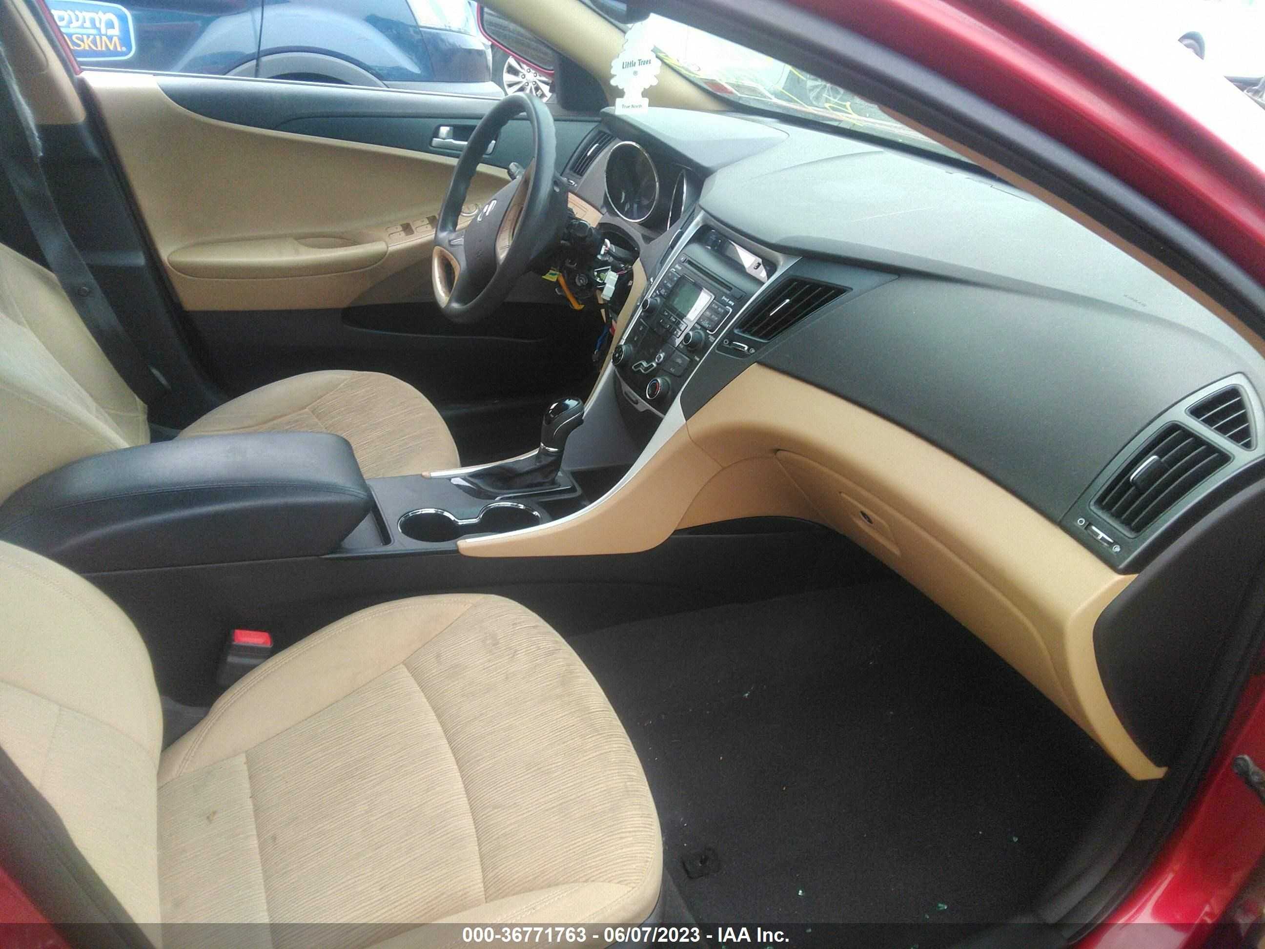 Photo 4 VIN: 3GTEC13CX9G202362 - HYUNDAI SONATA 