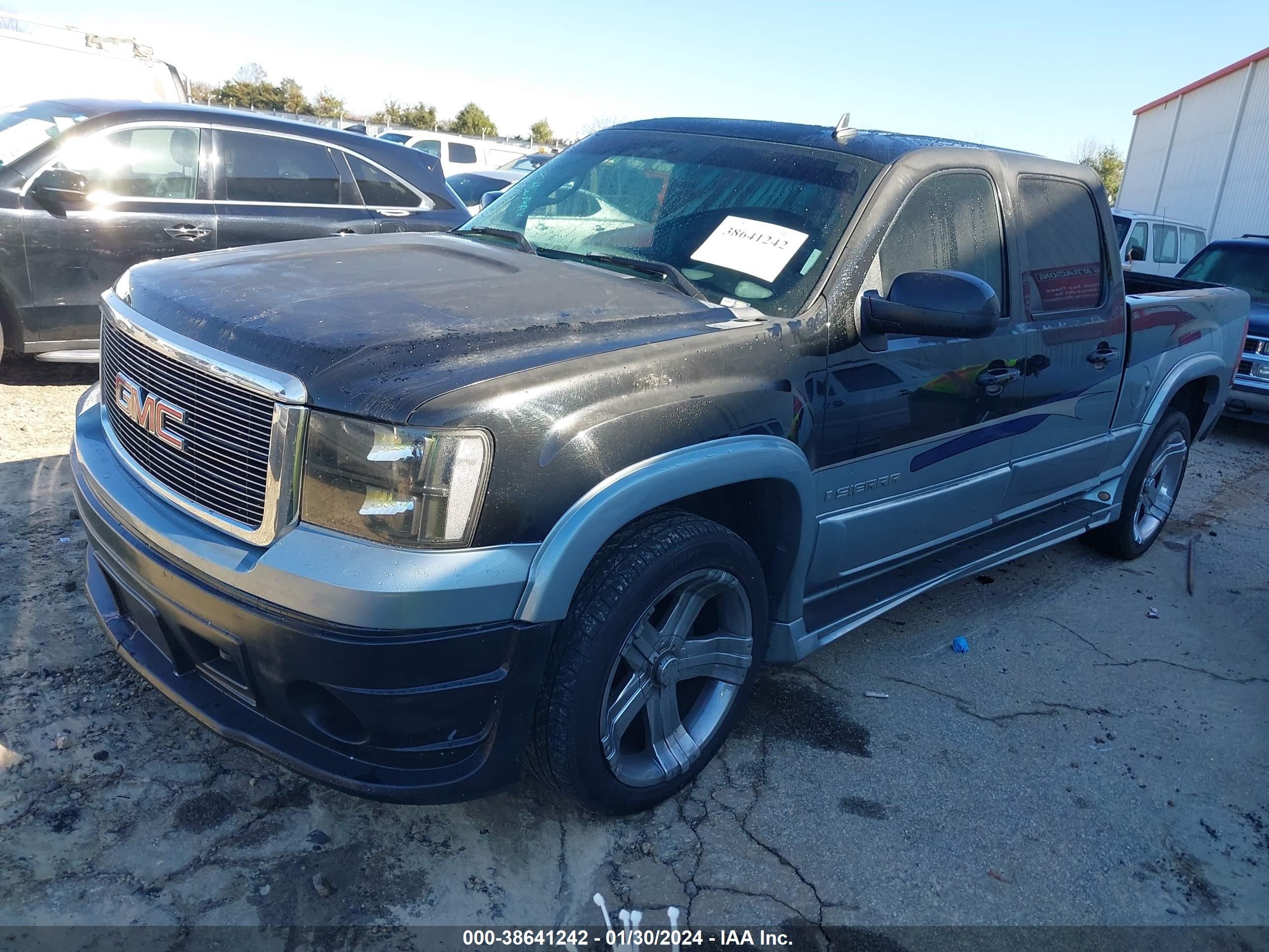 Photo 1 VIN: 3GTEC13J48G240408 - GMC SIERRA 