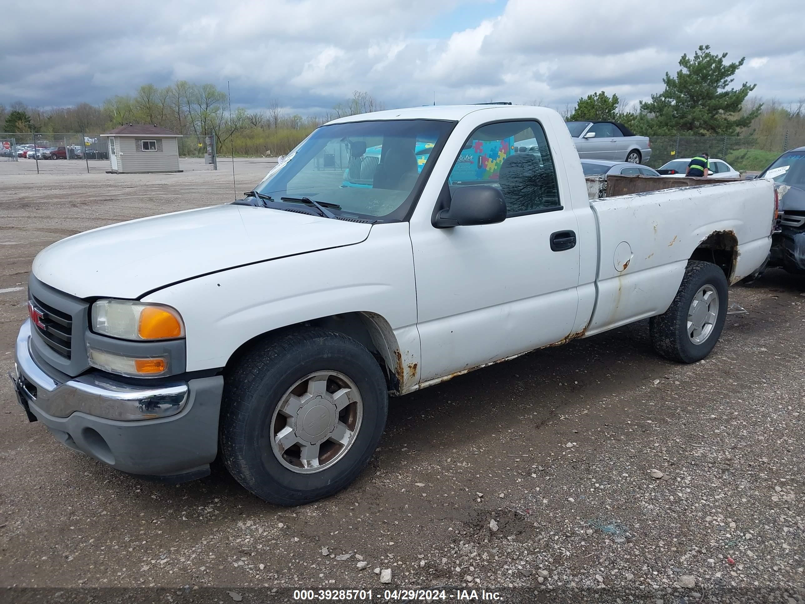 Photo 1 VIN: 3GTEC14VX6G196199 - GMC SIERRA 