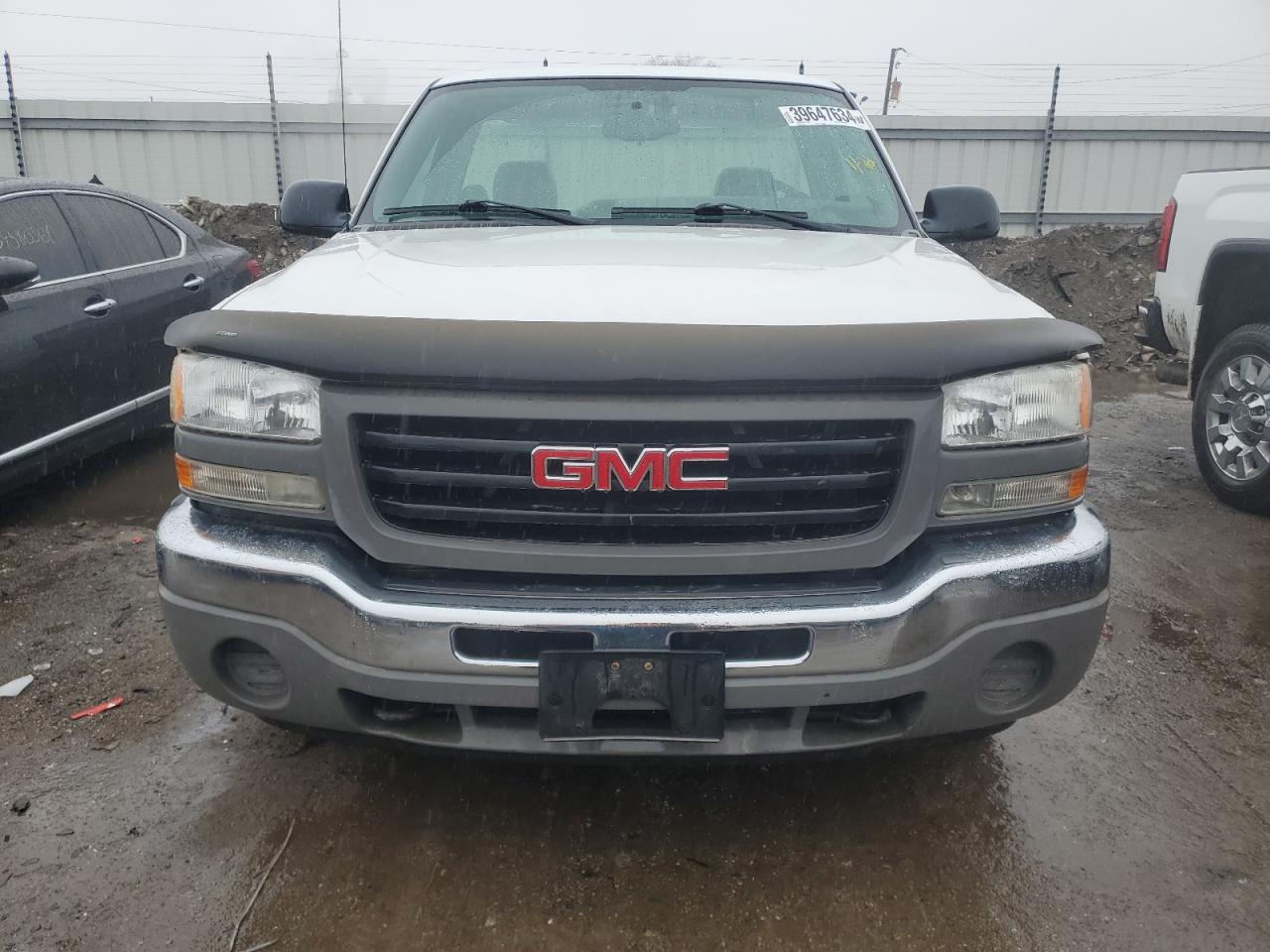 Photo 4 VIN: 3GTEC14X67G237687 - GMC SIERRA 