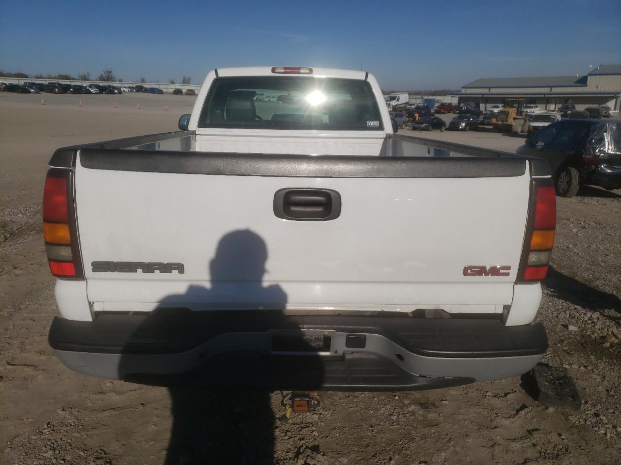 Photo 5 VIN: 3GTEC14XX6G188346 - GMC SIERRA 