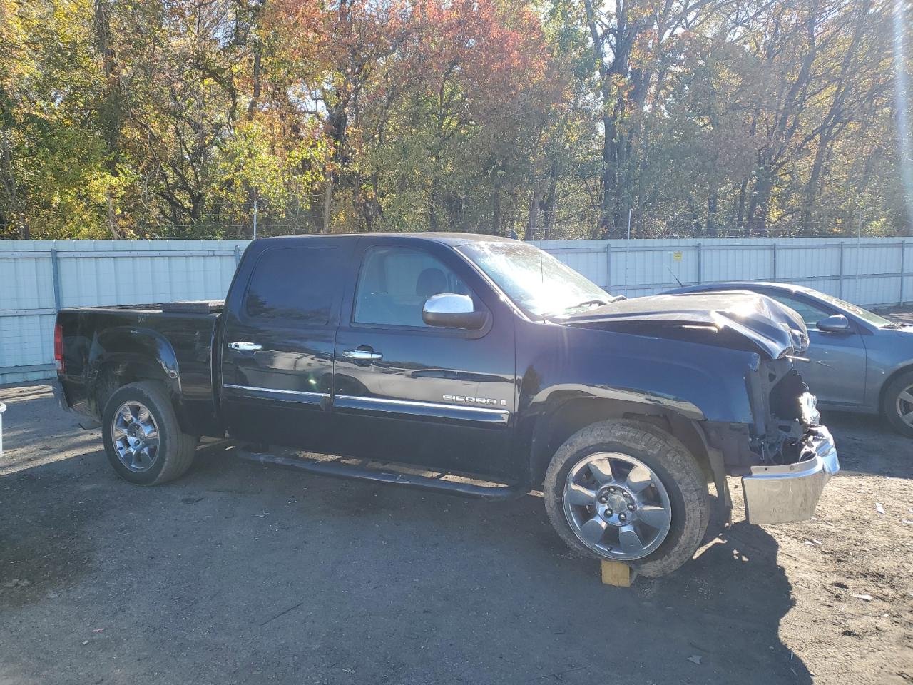 Photo 3 VIN: 3GTEC230X9G270219 - GMC SIERRA 