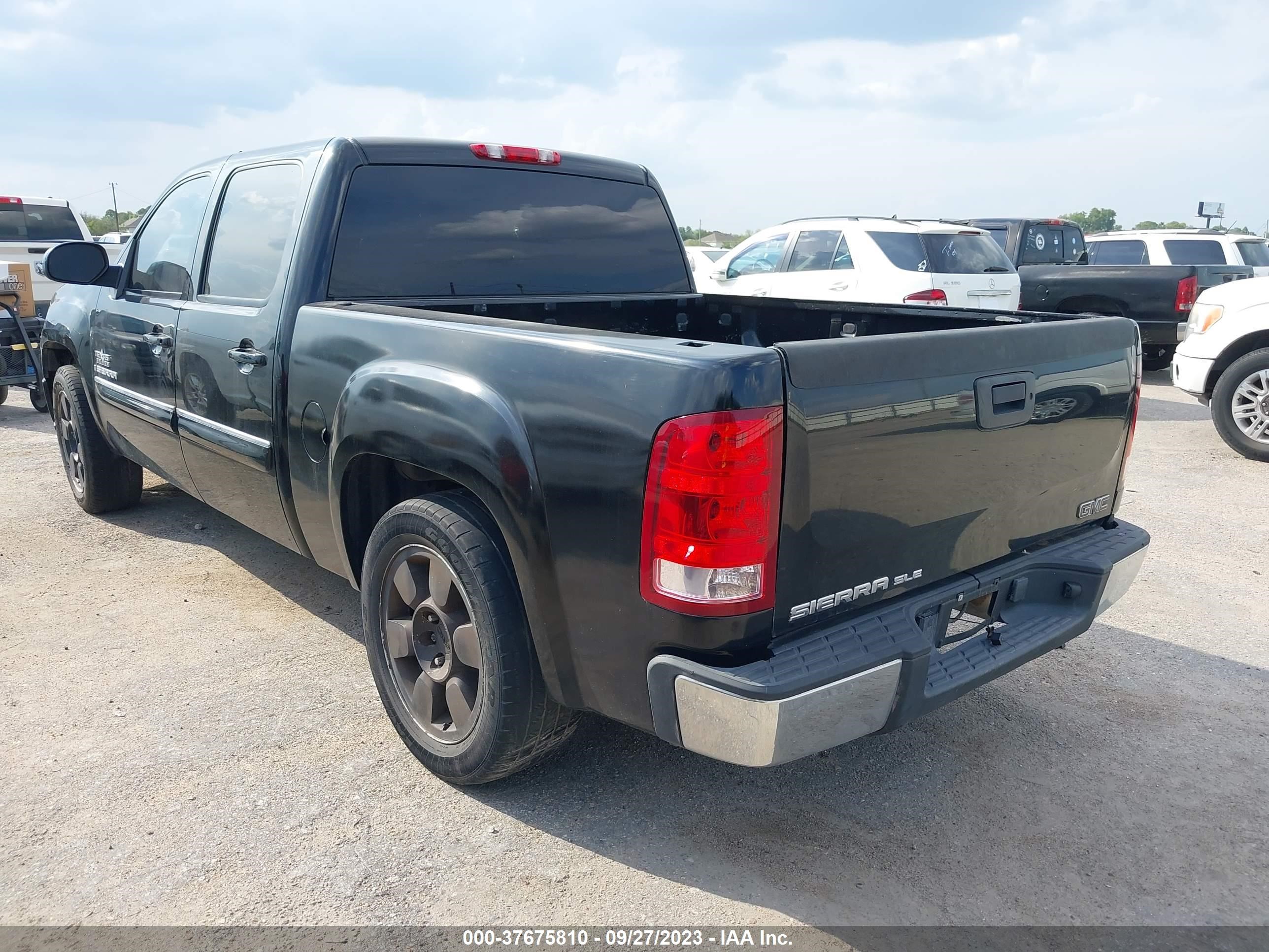 Photo 2 VIN: 3GTEC23J79G231824 - GMC SIERRA 