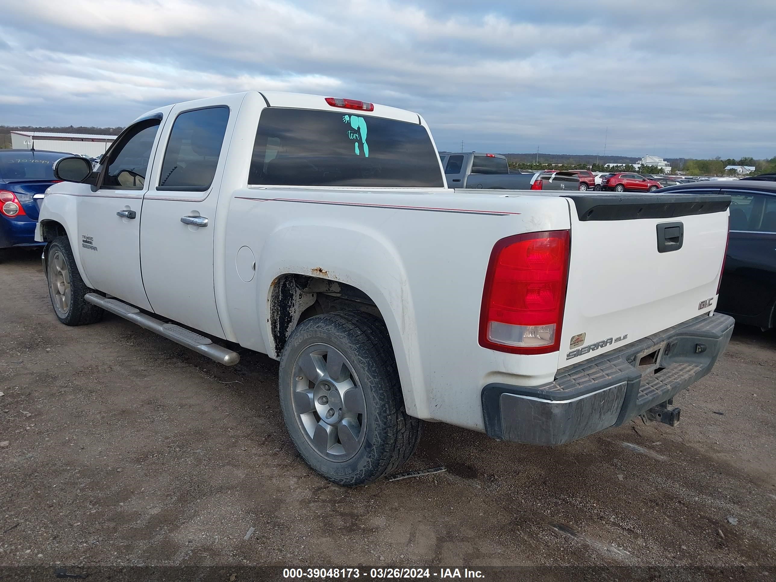 Photo 2 VIN: 3GTEC23J99G284881 - GMC SIERRA 