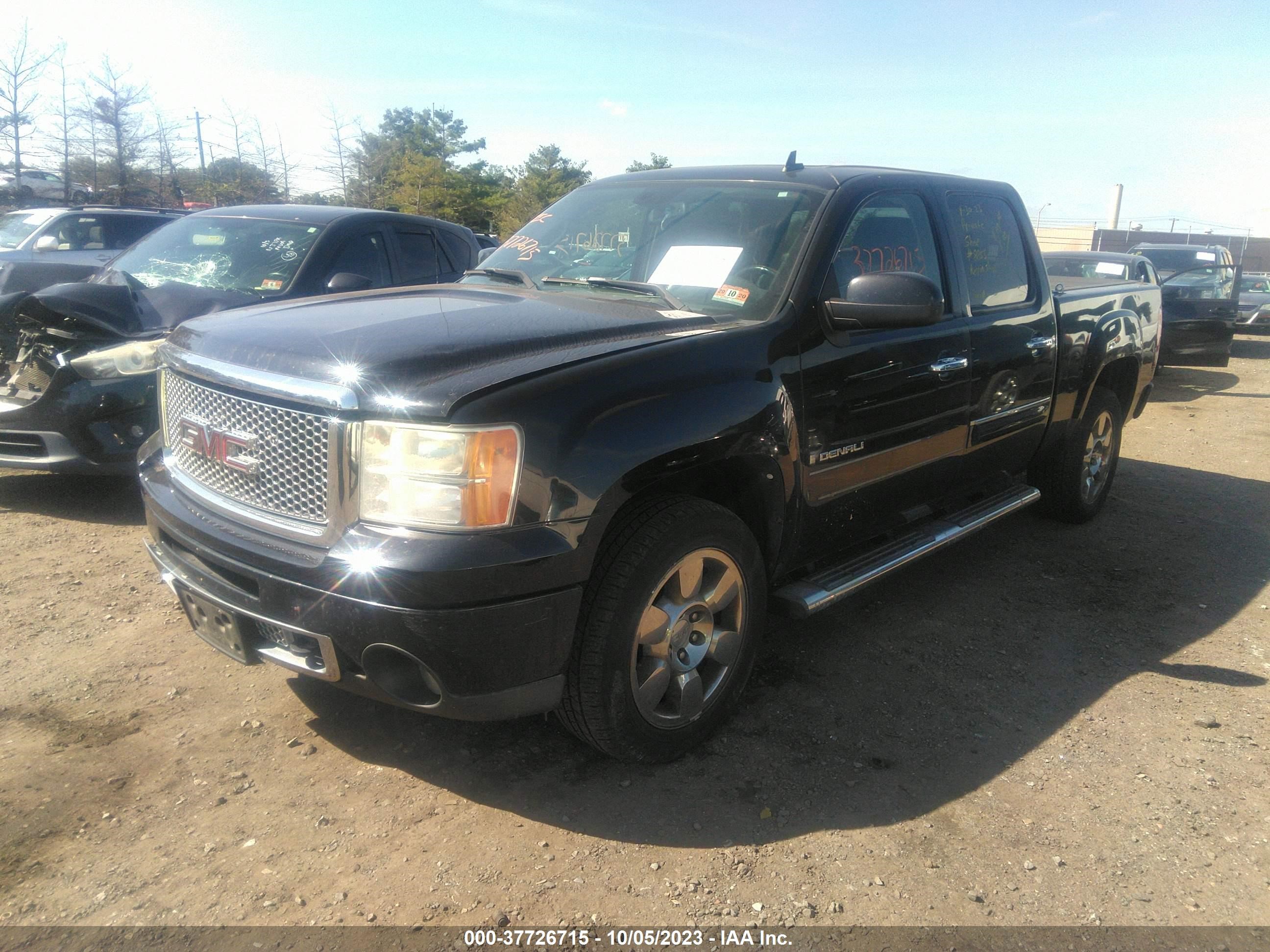 Photo 1 VIN: 3GTEK03299G238855 - GMC SIERRA 