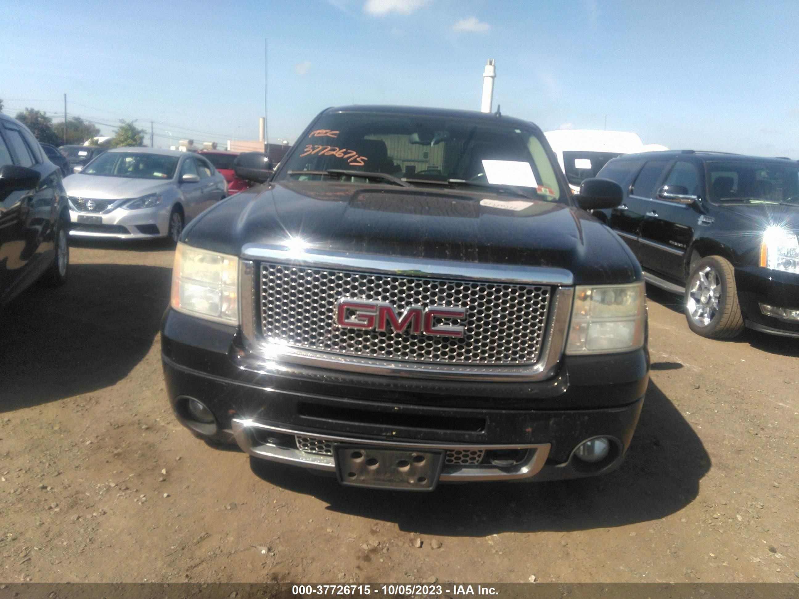 Photo 5 VIN: 3GTEK03299G238855 - GMC SIERRA 