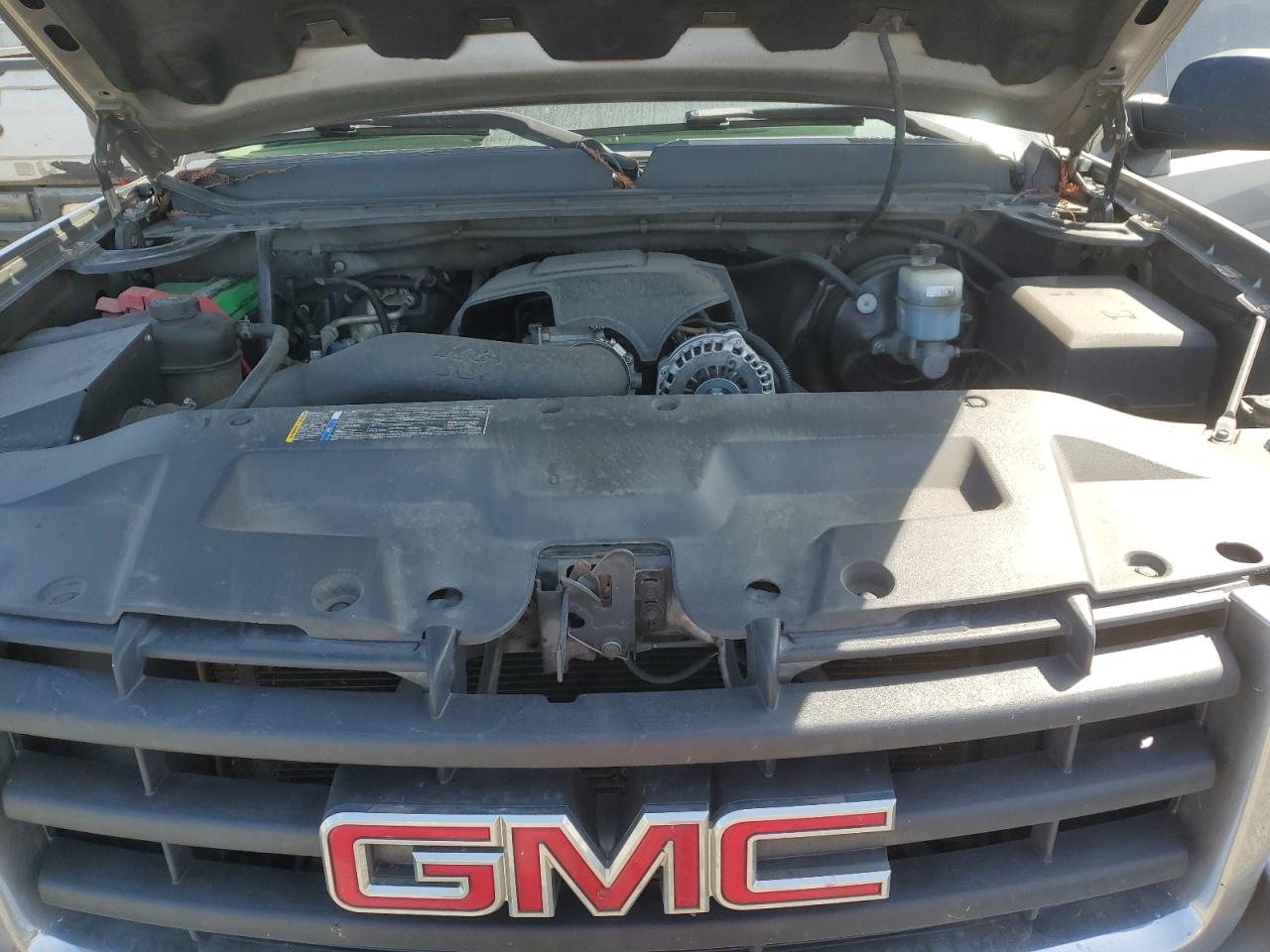 Photo 10 VIN: 3GTEK13339G259313 - GMC SIERRA 