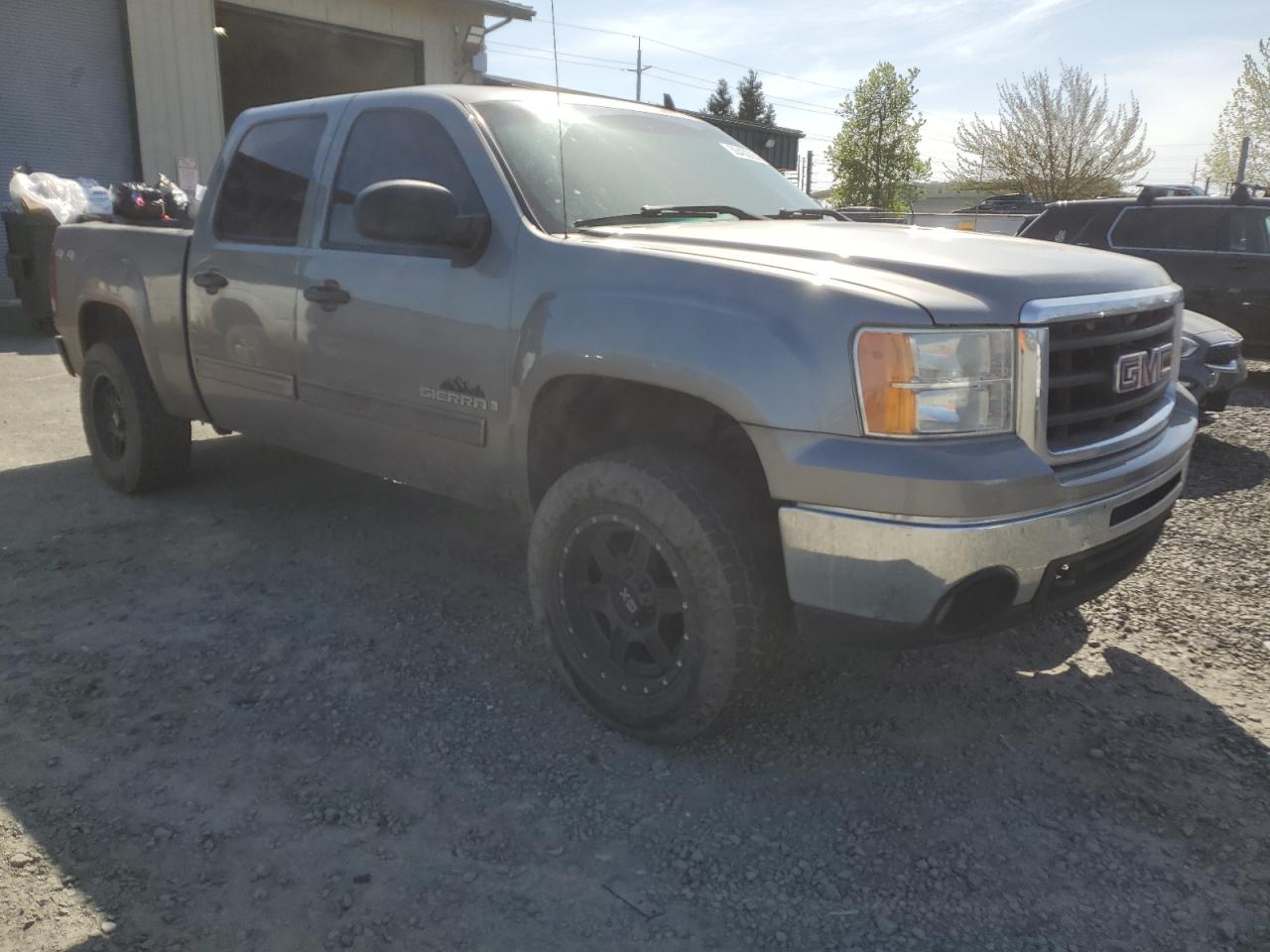 Photo 3 VIN: 3GTEK13339G259313 - GMC SIERRA 