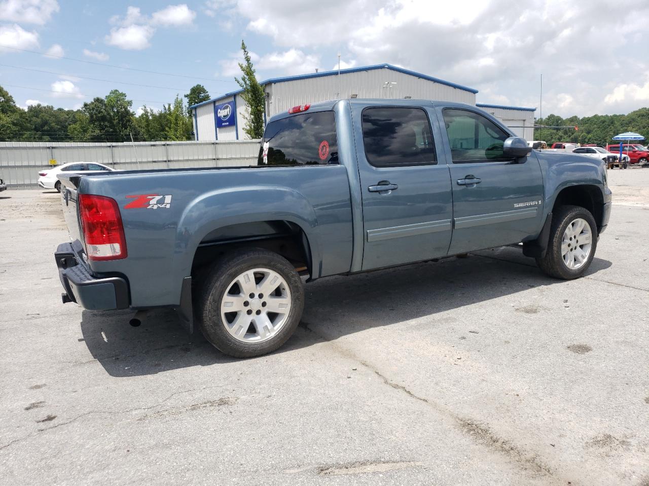 Photo 2 VIN: 3GTEK13348G303687 - GMC SIERRA 