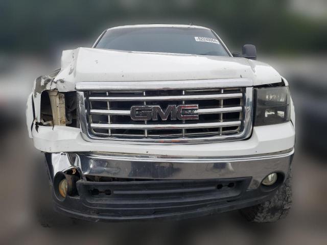 Photo 4 VIN: 3GTEK13J18G240241 - GMC SIERRA 