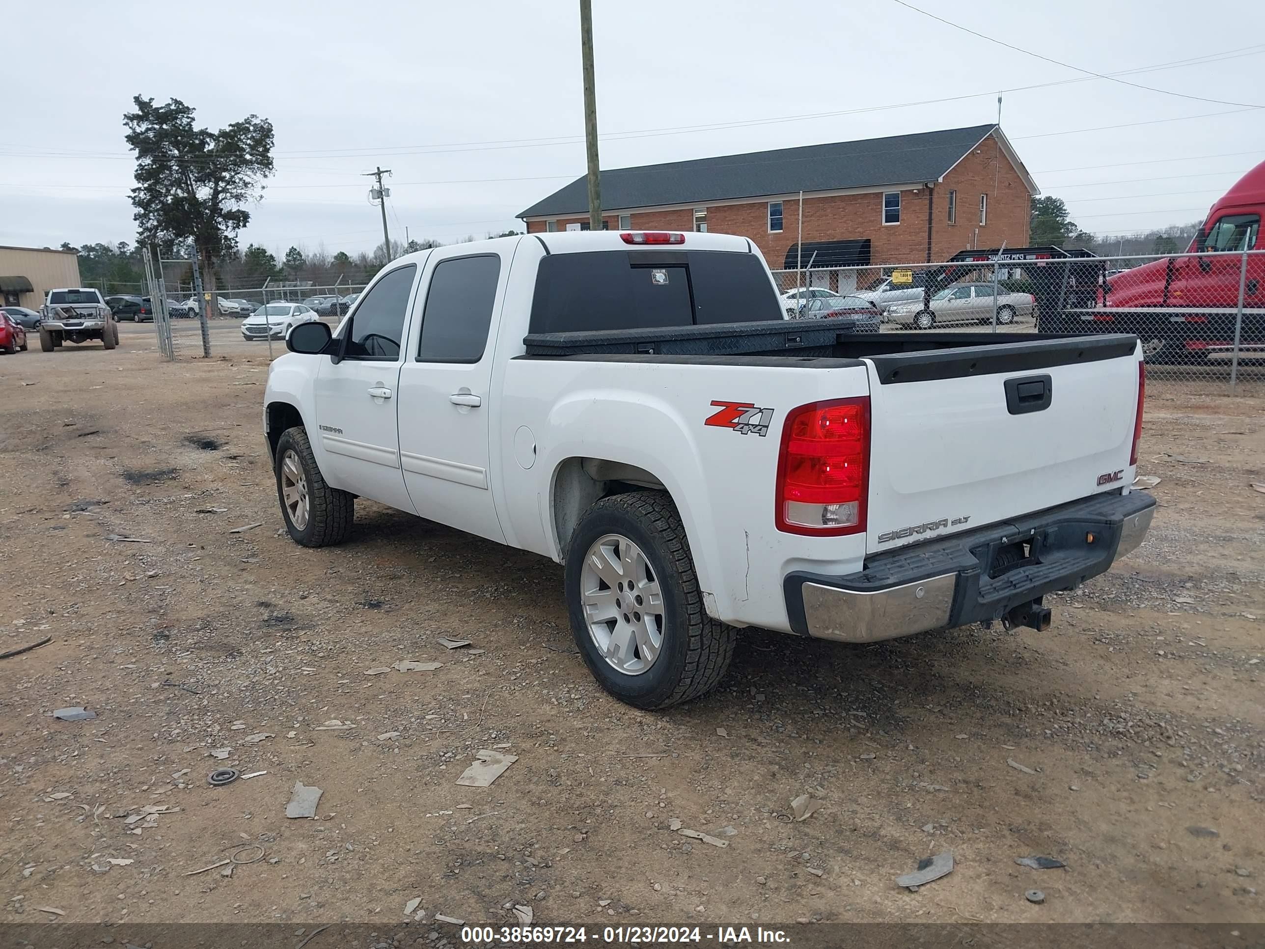 Photo 2 VIN: 3GTEK13J88G296726 - GMC SIERRA 