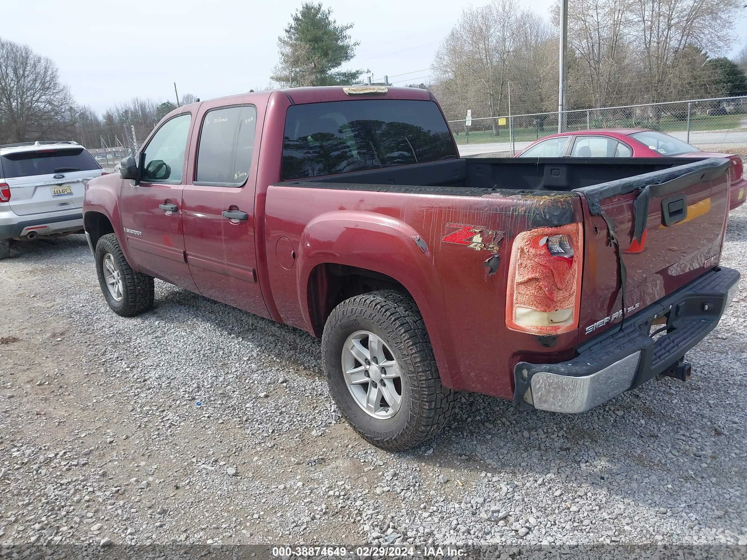 Photo 2 VIN: 3GTEK13JX8G293228 - GMC SIERRA 