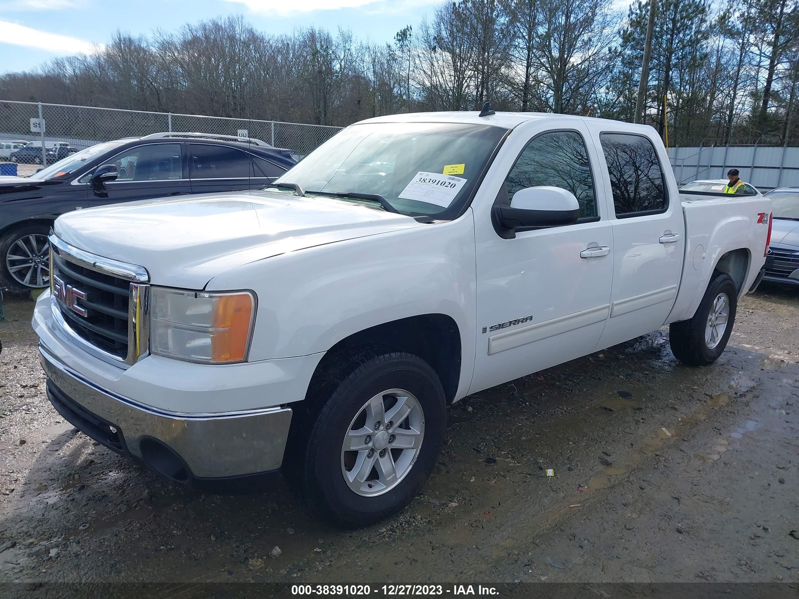 Photo 1 VIN: 3GTEK13M08G102944 - GMC SIERRA 