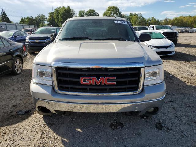 Photo 4 VIN: 3GTEK13M37G503340 - GMC NEW SIERRA 