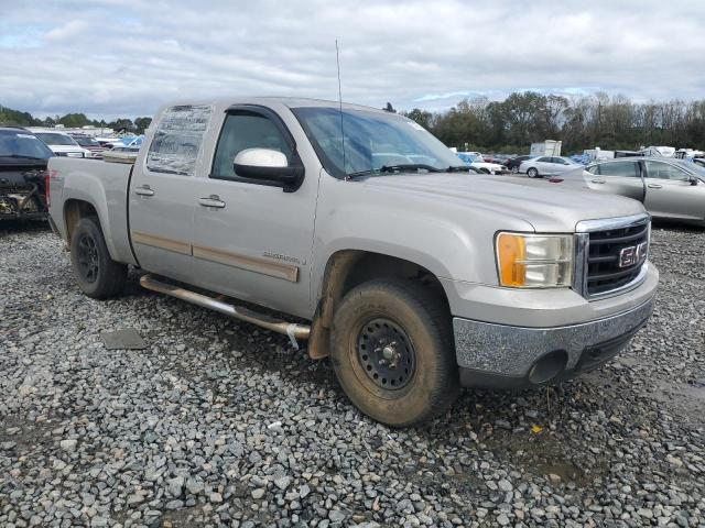 Photo 3 VIN: 3GTEK13M37G512295 - GMC NEW SIERRA 