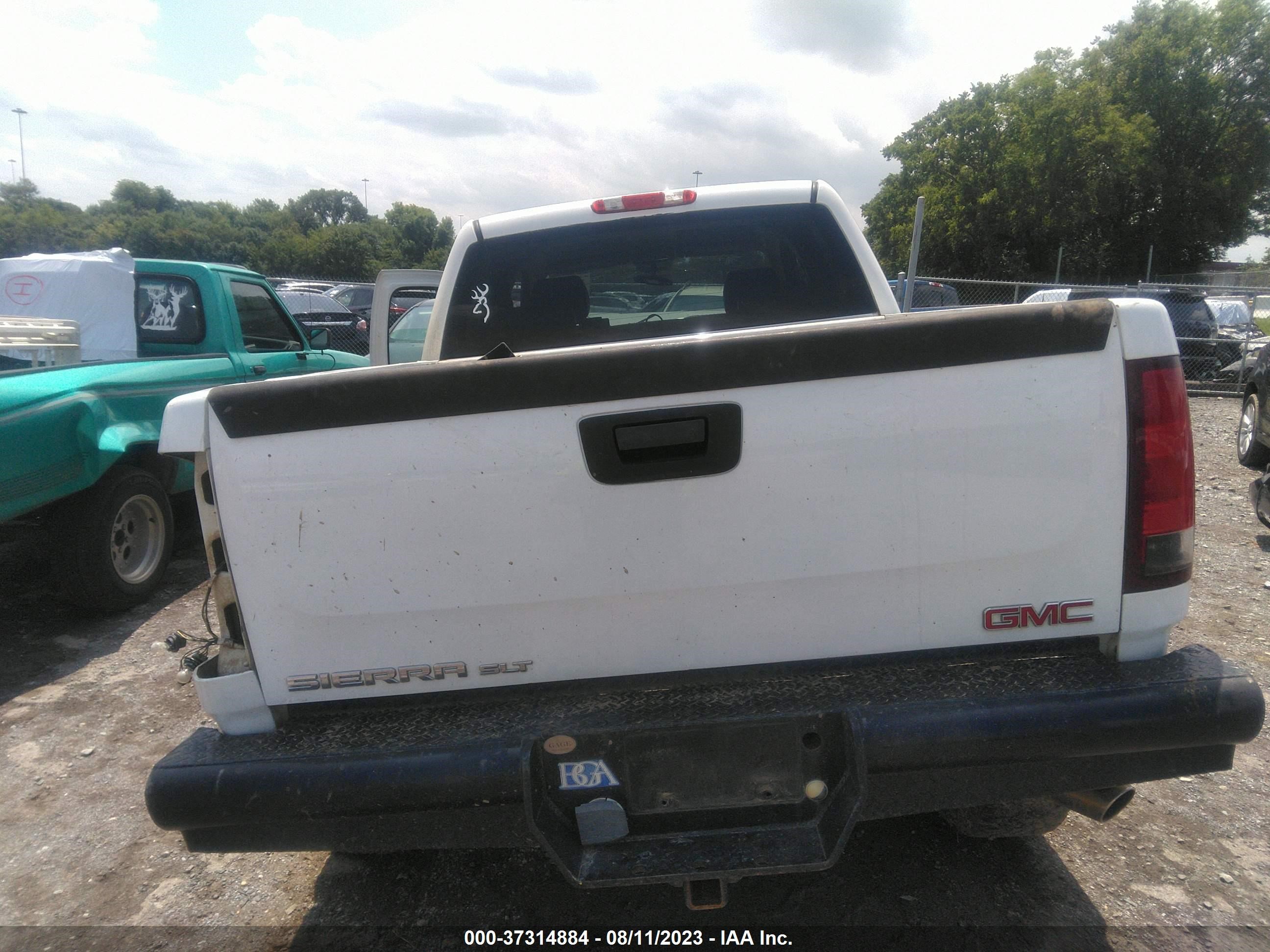 Photo 14 VIN: 3GTEK13M38G121021 - GMC SIERRA 