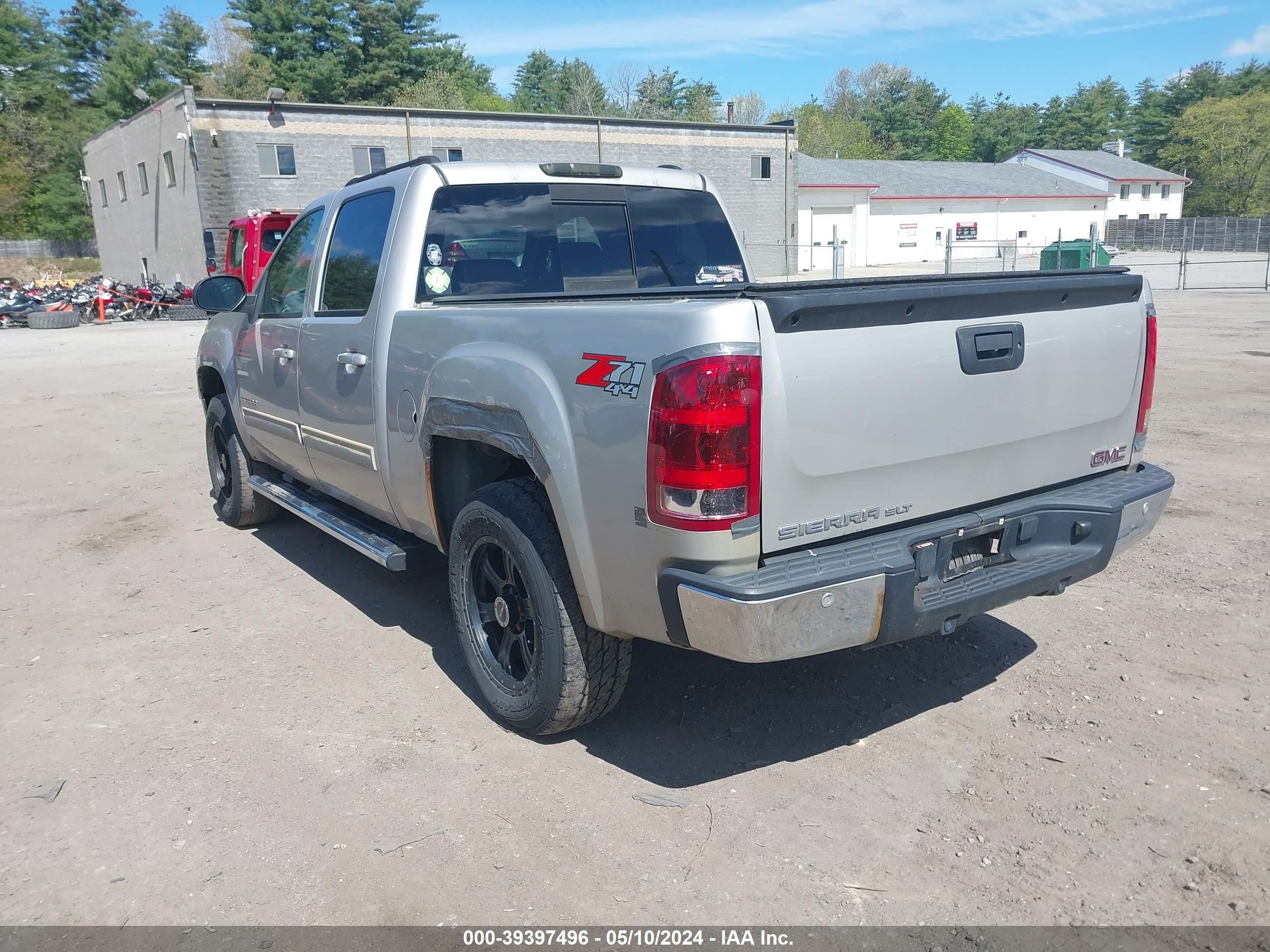 Photo 2 VIN: 3GTEK13MX7G554723 - GMC SIERRA 