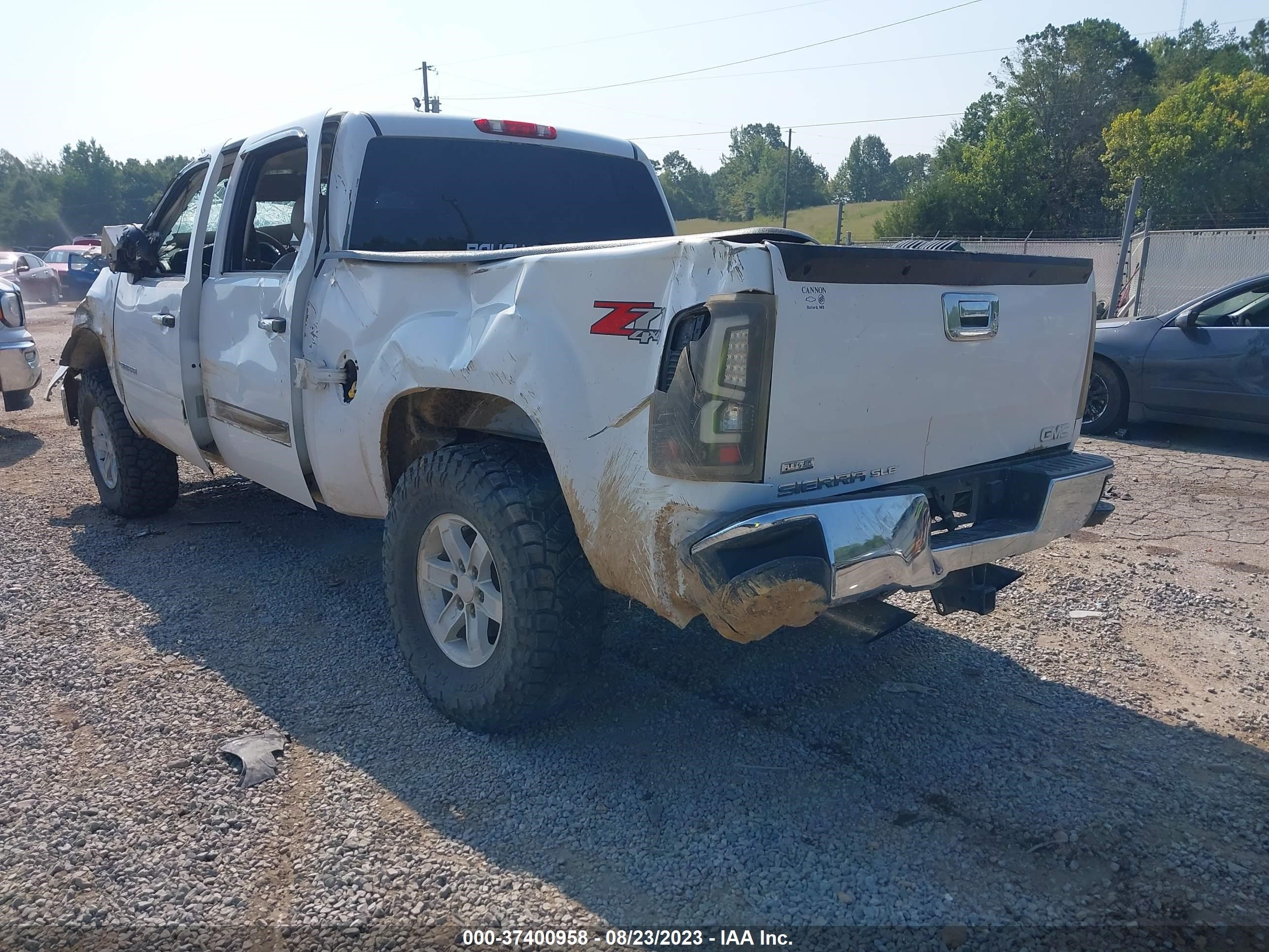 Photo 2 VIN: 3GTEK23379G217121 - GMC SIERRA 