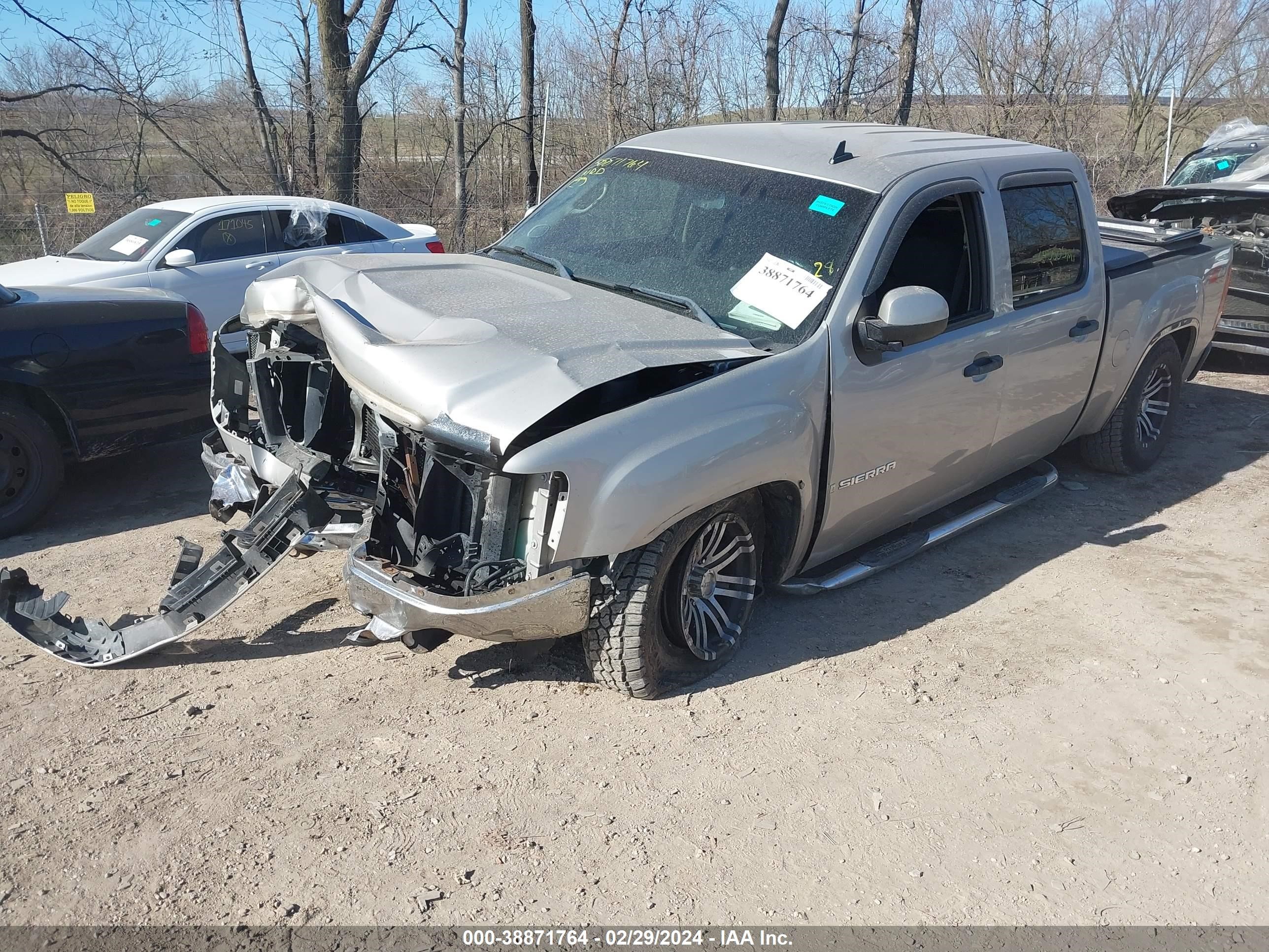 Photo 11 VIN: 3GTEK23389G205527 - GMC SIERRA 